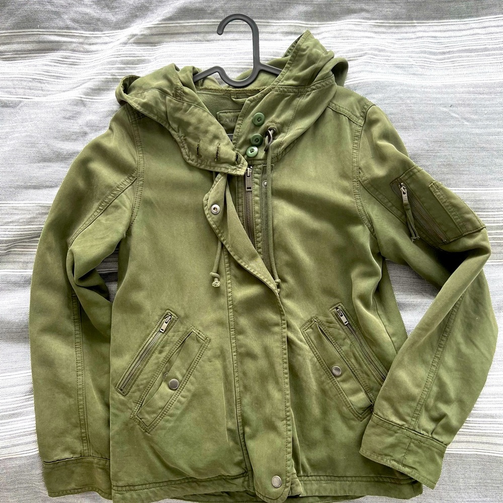 American Eagle jacket olive